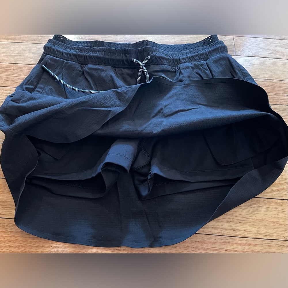Athleta Black Crest Trekkie Skort Elastic Waist Zip Pockets Skirt Shorts Women 2 - Picture 6 of 9